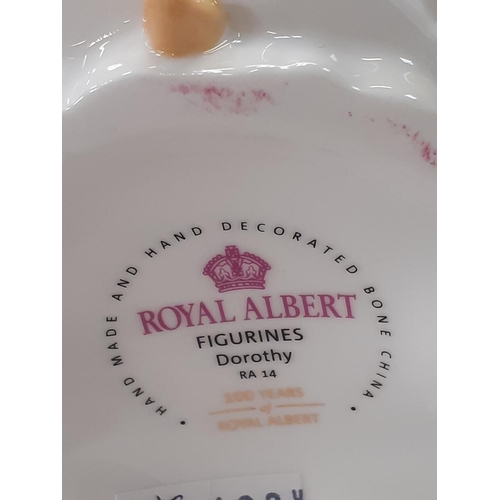 330 - Royal Albert 