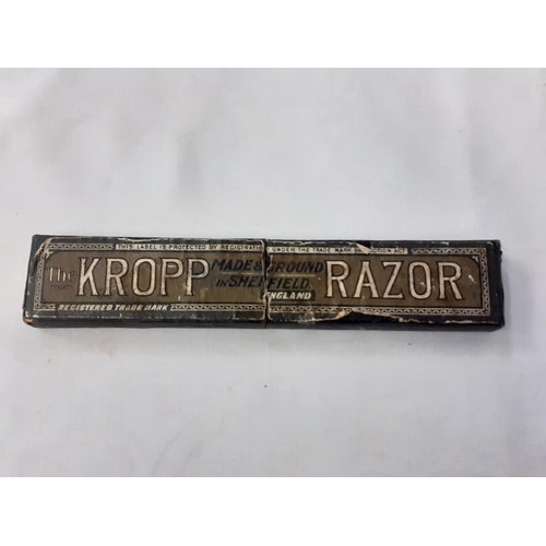 459 - Vintage Kropp Cut Throat Razor in Box.