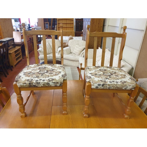 533 - Solid Oak Extending Octagonal Dining Table with Matching Set of Six Solid Oak Chairs.