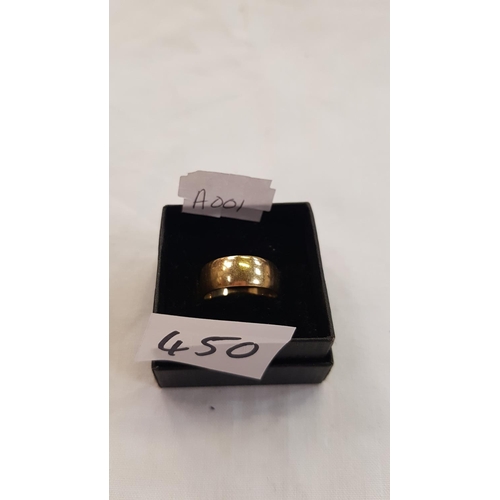 450 - 9ct Gold Gents Wedding Band Size P.