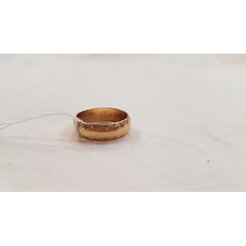 456 - 9ct Gold Size N Engraved Wedding Band - approx 4g.