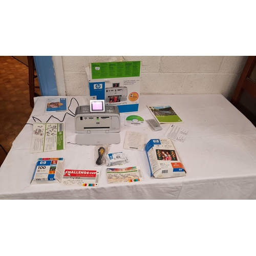 176 - Boxed HP Photosmart 475 Printer & Ink Cartridges.