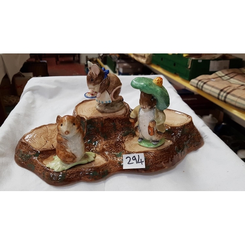 294 - Beswick - Tree Stump Display Stand & Beatrix Potter's Benjamin Bunny, Appley Dapley & Timmy Wiilie -... 