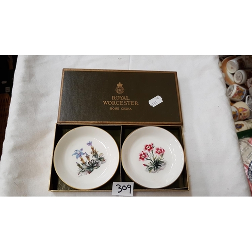 309 - Boxed Set of Two Royal Worcester Trinket Dishes.