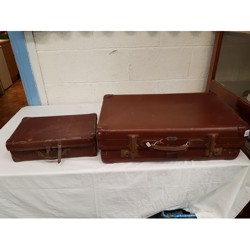 90 - Retro Brown Leather Suitcase with Matching Travel Case.