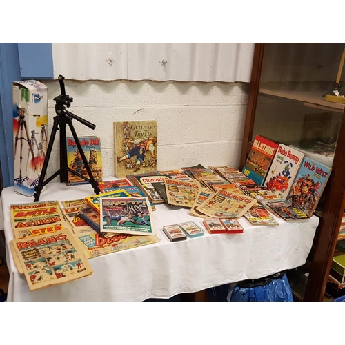 40 - Box to Include 1970's Comics & Annuals, Battle Picture Library Booklets, Top Trumps & Tripod Stand.