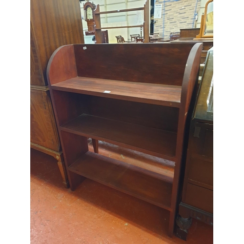 609 - Freestanding Three Shelf Mahogany Effect Bookcase - 41