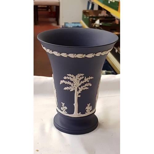 298 - Dark Blue & White Wedgwood Jasperware Vase - approx 5.5