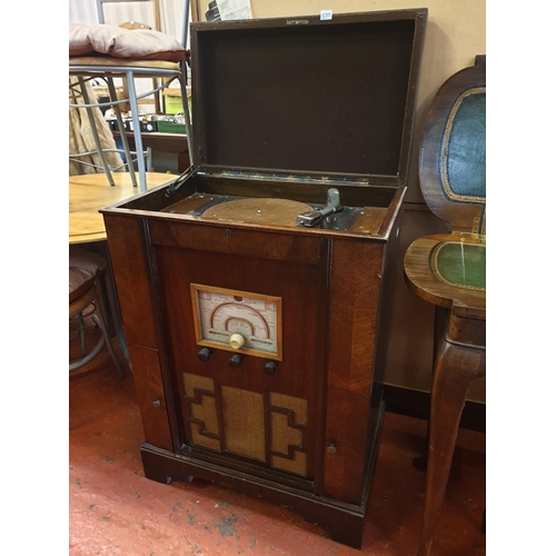 577 - 1940's Radiogram Cabinet with 