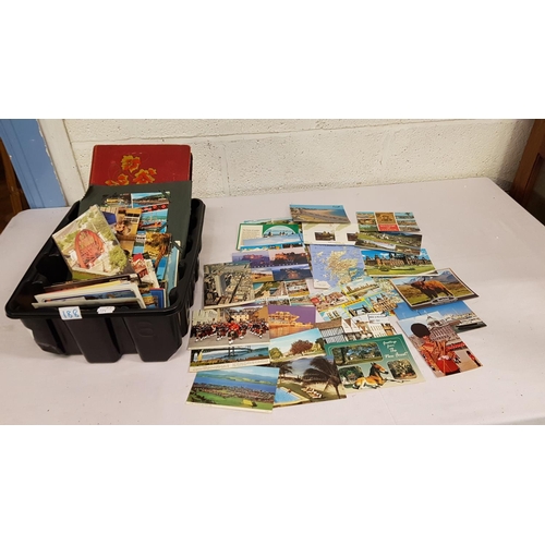 188 - Quantity of Assorted Postcards & Albums.