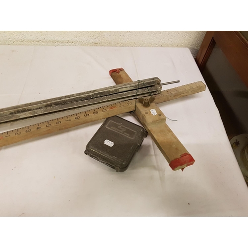 140 - Vintage Cowler Automatic Level with Tripod & T Bar.