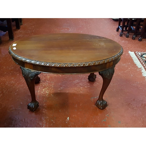 513 - Oval Mahogany Coffee Table on Ball & Claw Feet - approx 16