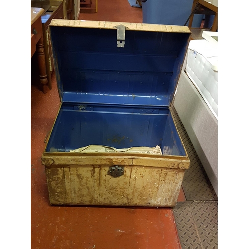 541 - Large Metal Storage Trunk - approx 19