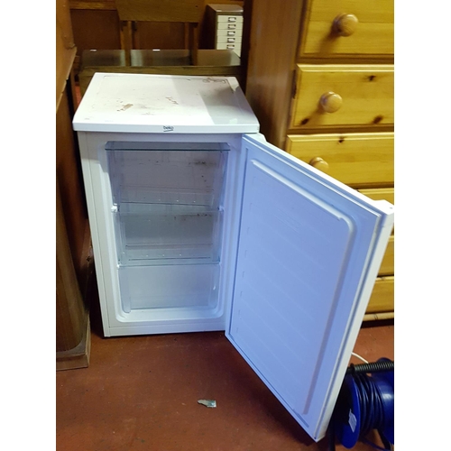 564 - White BEKO Undercounter Three Drawer Freezer - 48cm wide x 47cm deep.