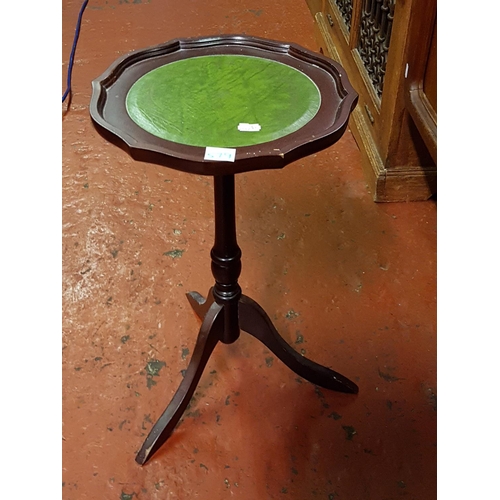 579 - Mahogany Pedestal Wine Table with Green Leather Inlay - 20