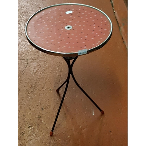 604 - 1970's Retro Occasional Table on Metal Legs - approx 18