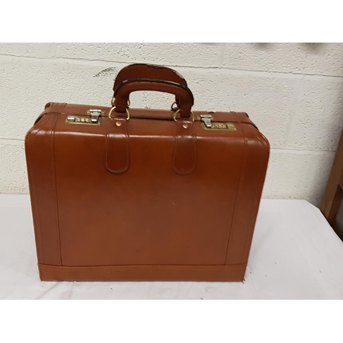 91 - Brown Leather Effect Combination Briefcase.