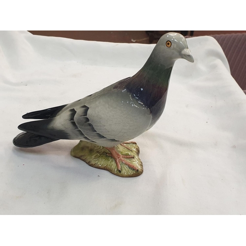 423 - Beswick Pigeon Second Version 1383B.