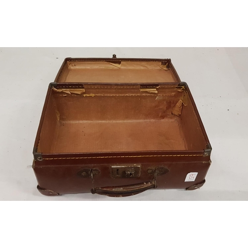 159 - Small Vintage Child's Leather Travel Case.