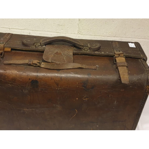 119 - Vintage Leather Travel Case with Inner Compartments - approx 57cm x 25cm x 35cm.