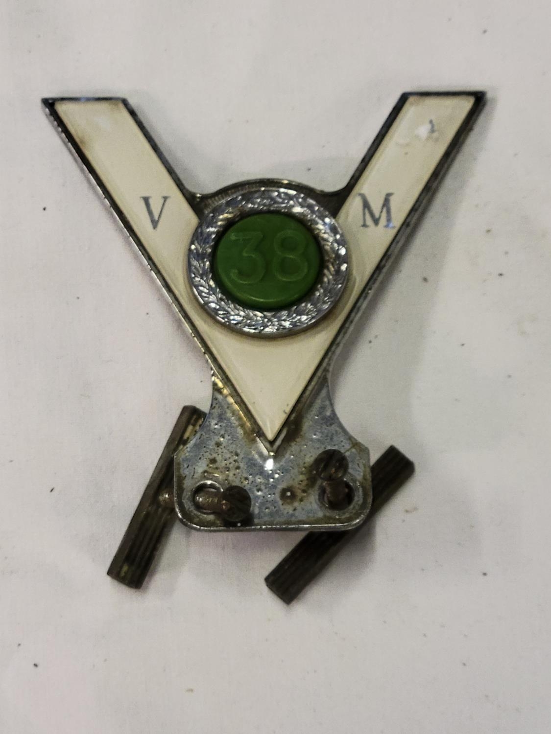 Pre-1983 CVM Company of Veteran Motorists VM 38 Car Badge.