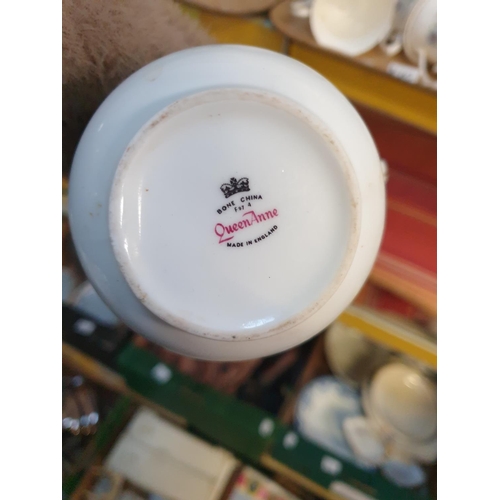 270 - 13 Piece Royal Doulton 'Yorkshire Rose' Tea Set with Lidded Sugar Bowl & Queen Anne China Part Tea S... 