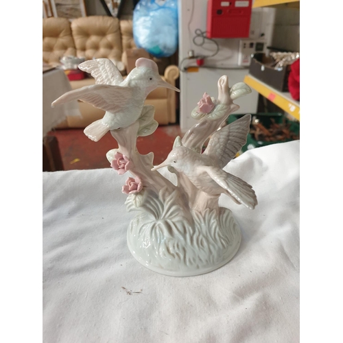 312 - Chinese 20th Century Porcelain Bird Figure.