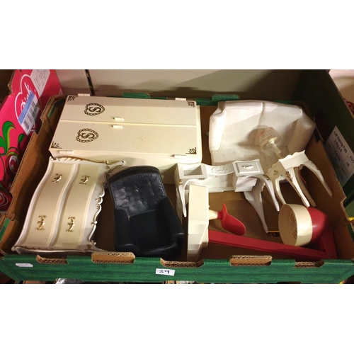 39 - Box of Retro Sindy Furniture Including Dressing Table, Wardrobe, Drawers etc.