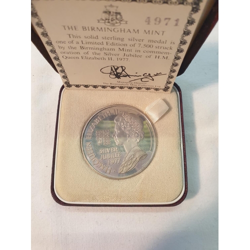 465 - Cased Birmingham Mint Limited Edition 4971 of 7500 Solid Sterling Silver Medal in Commemoration of t... 