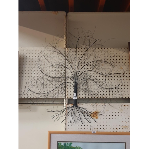 527 - Metal Tree Wall Art - Approx 32