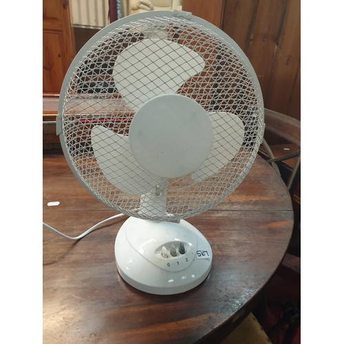 567 - 'Status' White Oscillating Desk Top Fan.