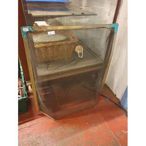 187 - Vintage Brass Fireguard.