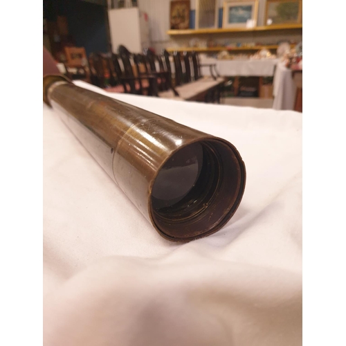 225 - 1st World War Gun Sight in Wooden Case Stamped 'V.P. 3-9 Gunsighting'.