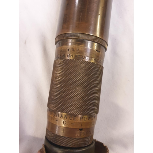 225 - 1st World War Gun Sight in Wooden Case Stamped 'V.P. 3-9 Gunsighting'.