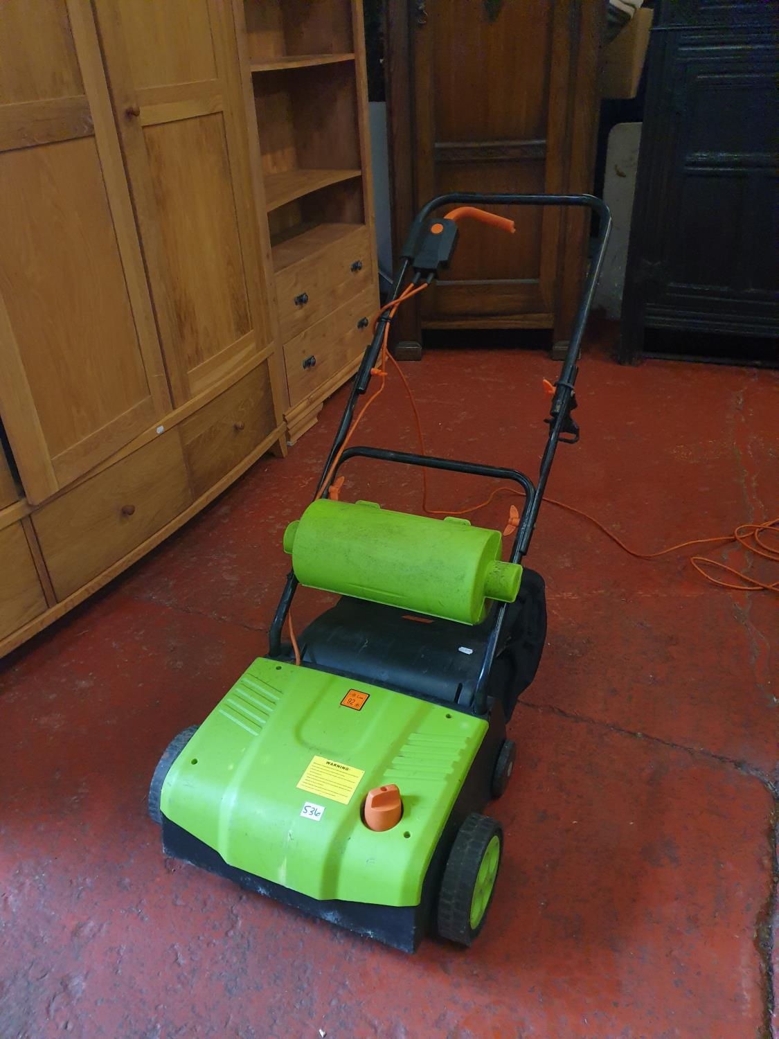 Performance Power Electric Rake & Scarifier 2-in-1.