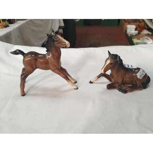 Beswick Lying Down Foal & Beswick Standing Foal - A/F.