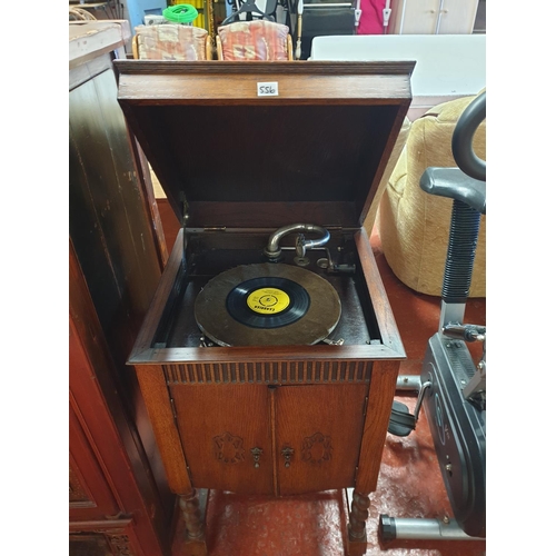 Oak Gramophone Cabinet on Barley Twist Legs with Turntable - not ...
