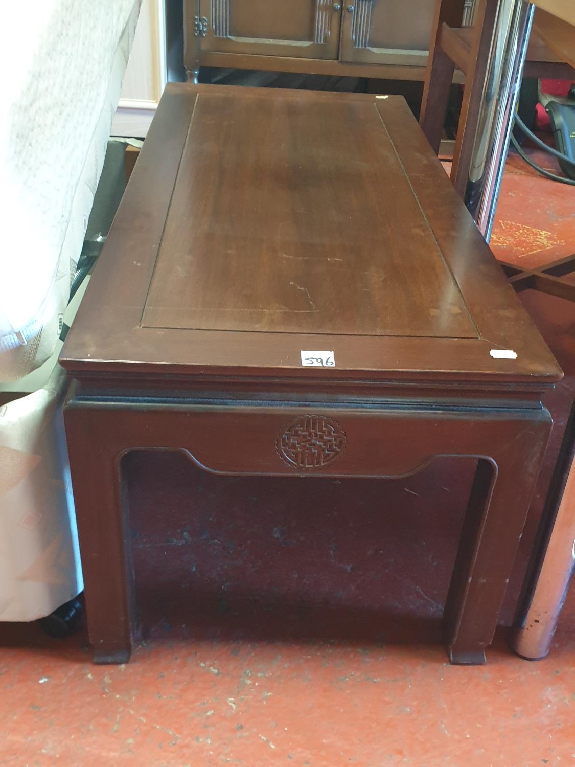 Oriental Style Dark Wood Coffee Table - approx 41cm tall x 1.02m long x ...