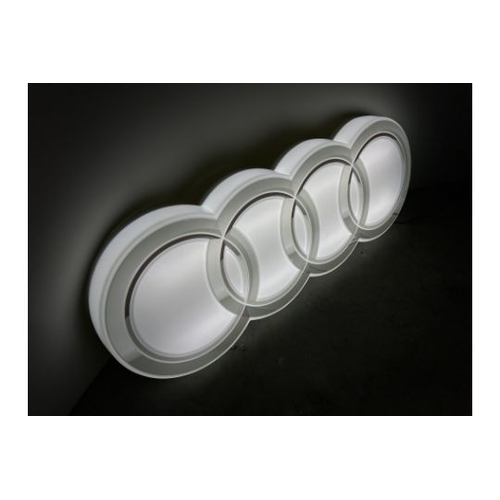 76 - AUDI–RINGS illuminated NEW

AUDI – RINGS illuminated 
AUDI – RINGS collector's car
89cm x 34cm x 7.5... 