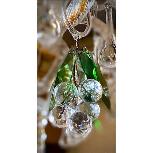 372 - slc Illumina - MG - Chandelier - 6L Grapes - Mariateresa crystal
Original crystal chandelier with bu... 