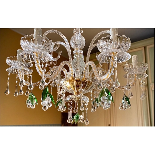 372 - slc Illumina - MG - Chandelier - 6L Grapes - Mariateresa crystal
Original crystal chandelier with bu... 