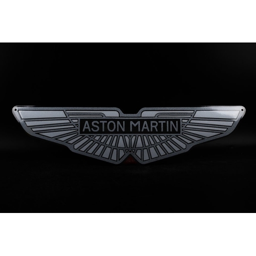 537 - Aston Martin logo 