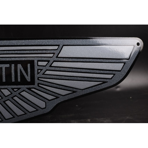 537 - Aston Martin logo 