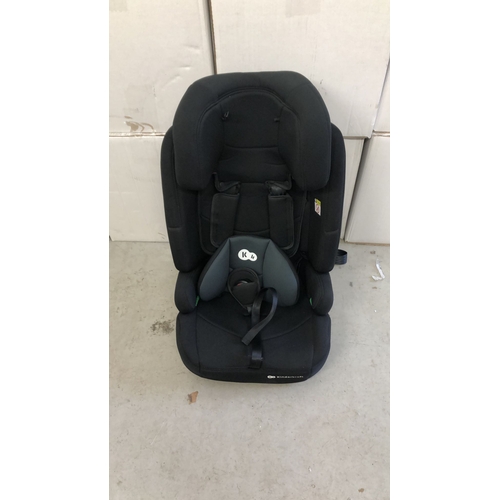 238 - Lot 238- Kinderkraft car seat