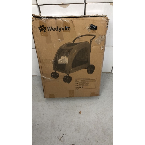 268 - Lot 268- wedyvko dog stroller