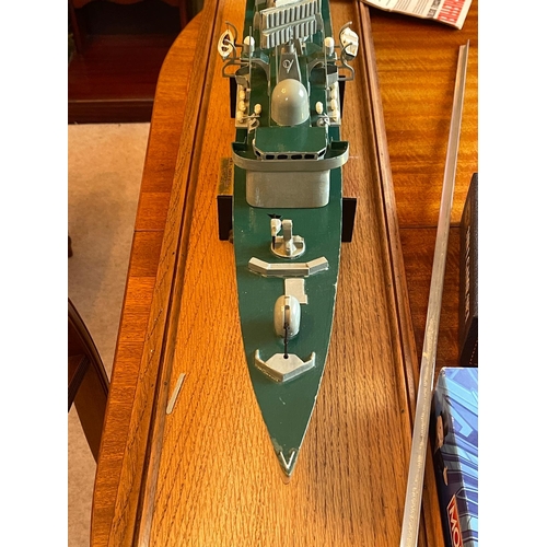 32 - Battleship working model  with motor. and display case handmade.HMS Sheffield 