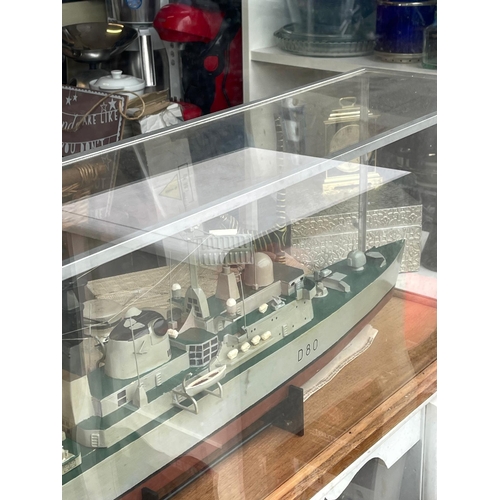 32 - Battleship working model  with motor. and display case handmade.HMS Sheffield 