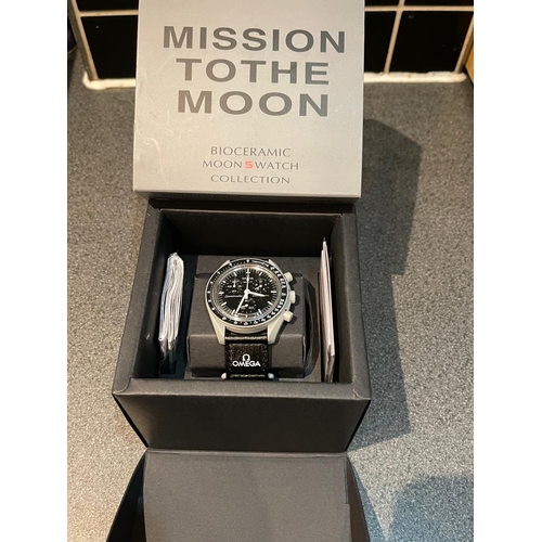 37 - Moon Phase watch chronograph mens watch brakrunptstock with box papers ect working never used