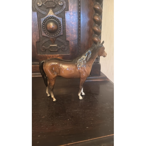 427 - Beswick Horse Thoroughbred Stallion (Large) 1772 Gloss Brown