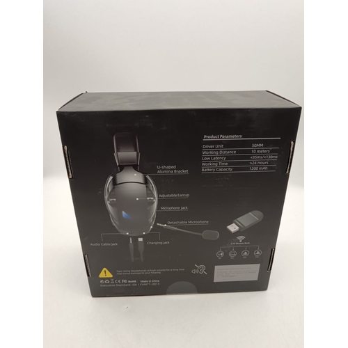 77 - BL100 Pro Wireless Gaming Headset With Detachable Noise Cancelling Microphone